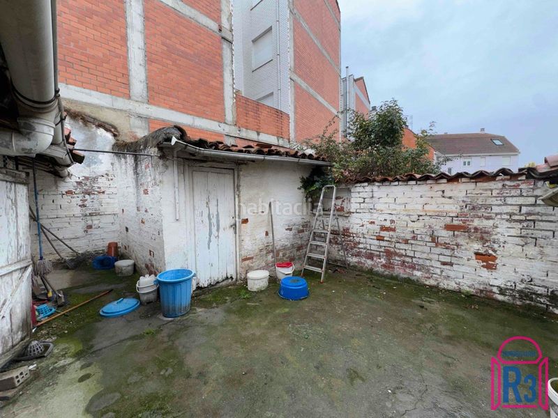 Foto 76e2d4fa-e53b-40de-ab93-4bb393c981fa. Casa amb calefacció a Puente Castro León