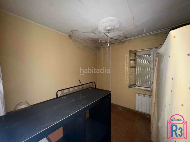 Foto c351fc2f-85c3-4129-b36b-1a8cc77f529a. Casa amb calefacció a Puente Castro León