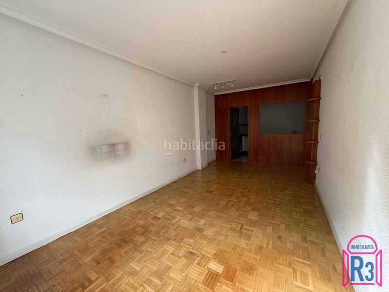 Foto 2a2c7924-3b72-4f98-8118-de572b8c72b8. Apartament amb calefacció a Centro Ciudad León