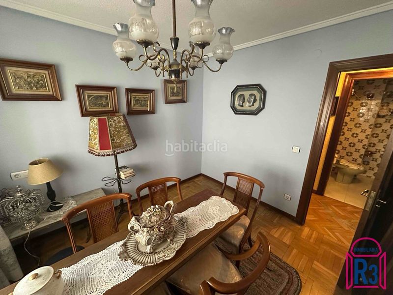 Foto 20c42cd2-a4d4-4b0d-813f-bd1959723760. Pis amb calefacció aparcament a San Claudio - La Chantría León