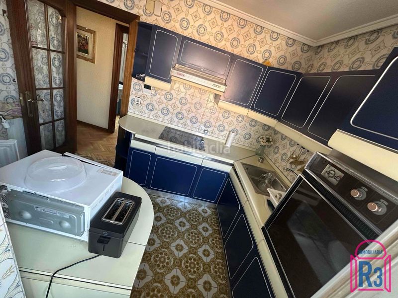 Foto 7c614af9-477b-40a8-a34c-74df35015036. Pis amb calefacció aparcament a San Claudio - La Chantría León