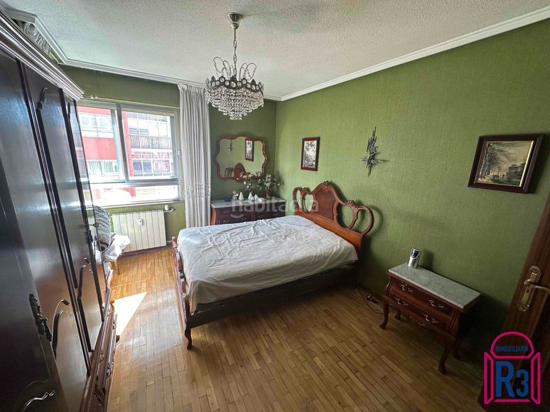 Foto b07692c9-6165-4065-9411-959a0400a278. Pis amb calefacció aparcament a San Claudio - La Chantría León