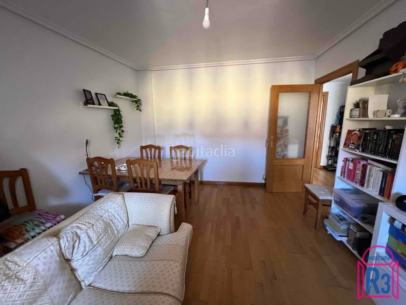 Foto 2f56d247-2abb-45dc-86fd-da6f6a856cf3. Apartament amb calefacció aparcament a San Mamés - La Palomera León