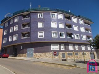 Rent Apartment  Altos del duero. Apartamento amueblado en alquiler