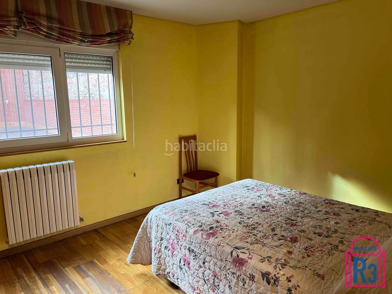 Foto bfe03ea7-b3ca-4e80-b4b3-2fa1adb00da6. Pis amb calefacció aparcament a Centro Ciudad León
