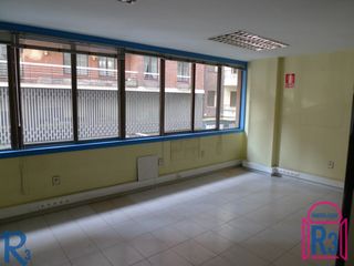 Büro in Alferez Provisional