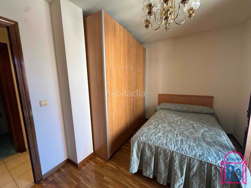 Foto ea5df688-21da-4fdf-be17-f295c0eef42b. Pis amb calefacció aparcament a San Mamés - La Palomera León