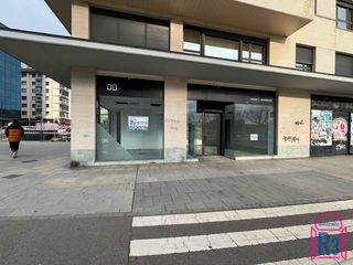 Geschäftsraum  Reyes leoneses. Local acondicionado en reyes leoneses