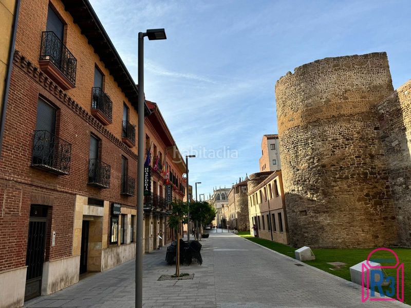 Foto eb8f12ac-800c-4d9f-8086-5049514cd830. Edifici a San Mamés - La Palomera León
