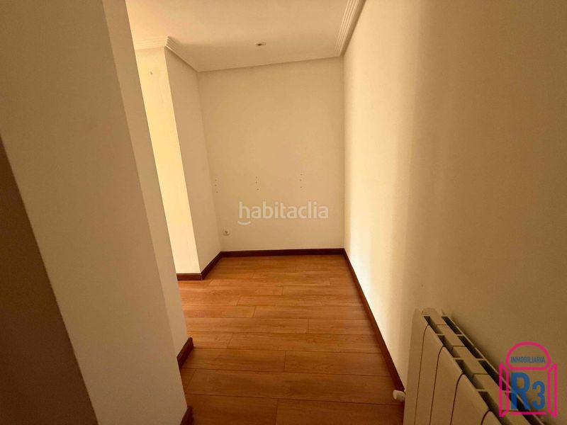 Foto 8710f650-f12a-4448-8954-77d17a68d356. Apartament amb calefacció aparcament a San Esteban León