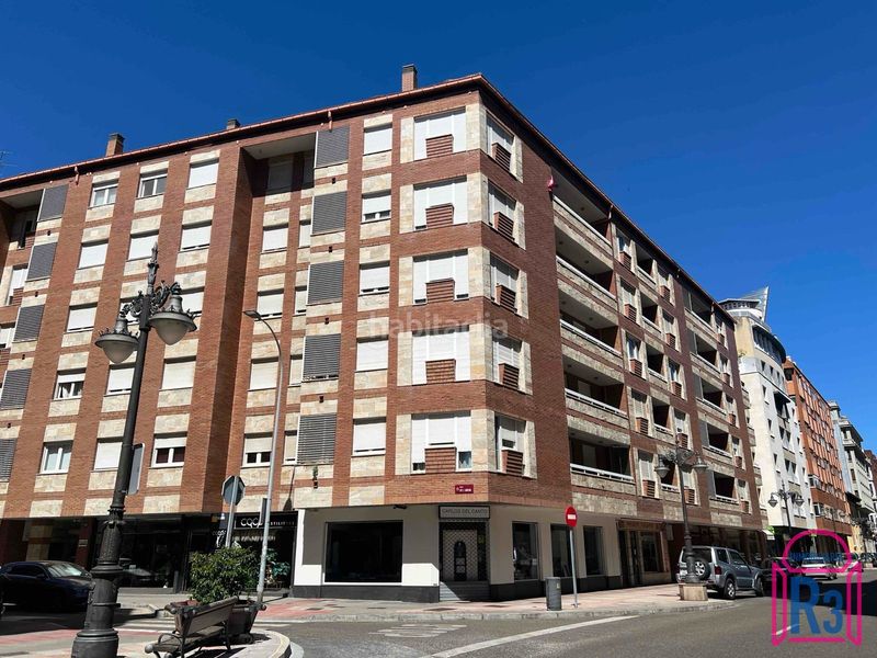 Foto faa4708d-7b02-4b51-b4fb-d109d34e78f7. Pis amb calefacció a Centro Ciudad León