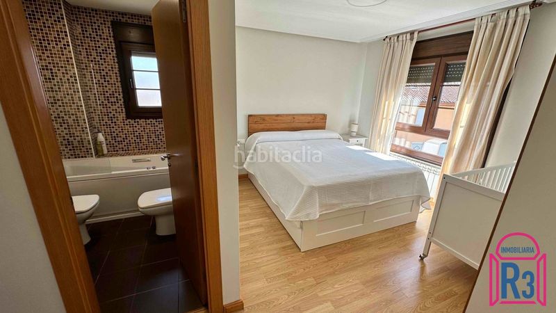 Foto 4bacc91d-a2ae-4aa1-89a4-e282a9559929. Casa adossada amb calefacció aparcament a Sariegos