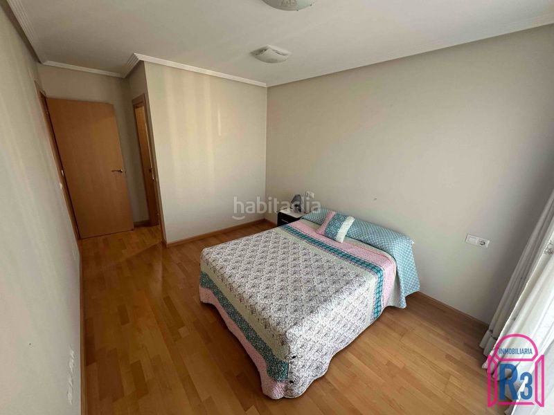 Foto bd5068f1-f396-478d-9748-b051da656e73. Pis amb calefacció aparcament a La Lastra León
