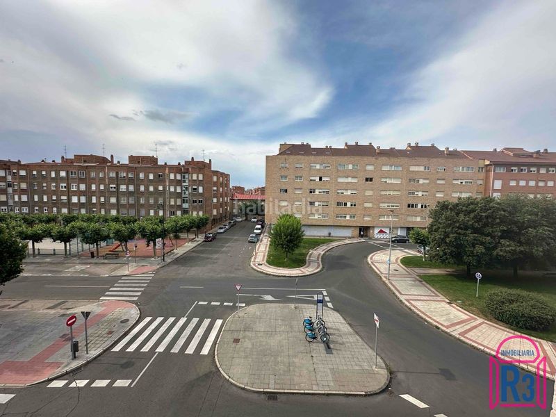 Foto 6fb0ea08-6e1e-43e0-899d-87aefdd2b340. Pis amb calefacció aparcament a La Vega - La Sal León