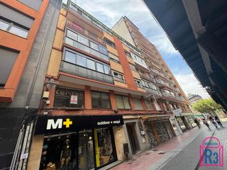 Àtic a Centro Ciudad. Ático para reformar con 60 m de terraza al lado de la pícara