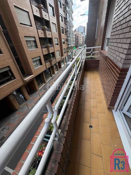 Foto 8e49598d-7d84-4563-a62f-761ec5cdde13. Apartament amb calefacció a Centro Ciudad León