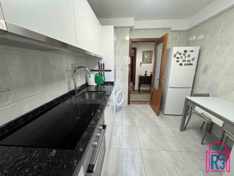 Foto 8e9a2bef-2d85-4eb3-a2d9-027d0aa55aba. Apartament amb calefacció a Centro Ciudad León