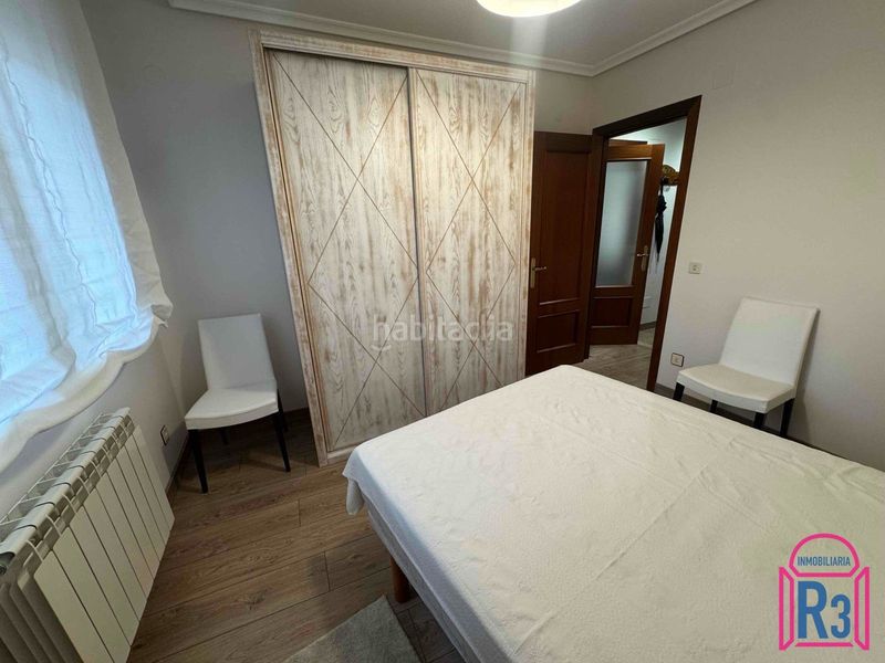 Foto 994a7d33-3d20-4536-8637-ed9208480f0c. Apartament amb calefacció a Centro Ciudad León