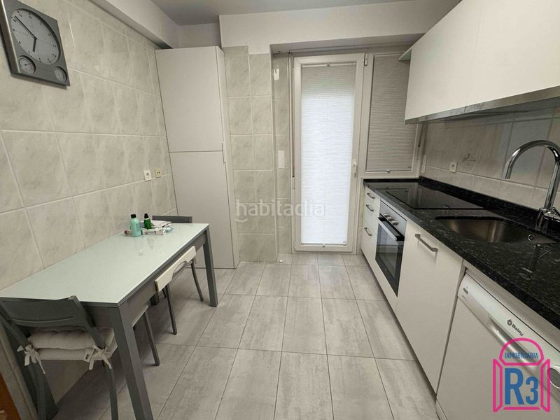 Foto f85dfc43-ad68-43a7-820b-b020349f9711. Apartament amb calefacció a Centro Ciudad León