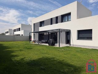 Xalet  Caminón. Chalet individual passivhaus de reciente construción