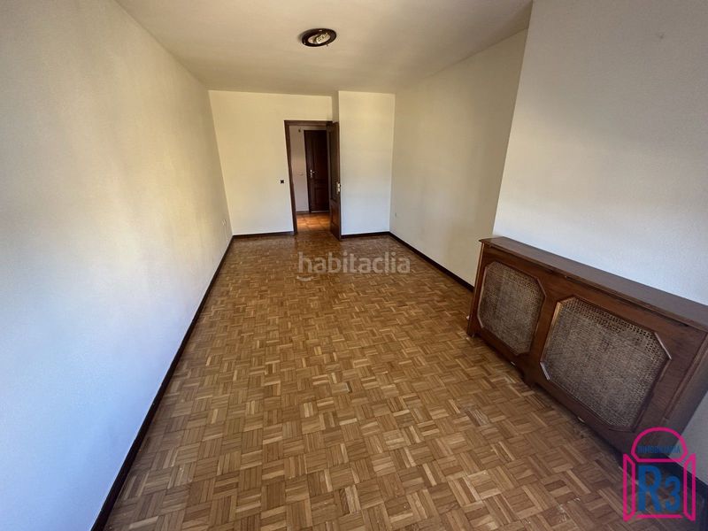Foto a114397d-f891-4f41-b1a9-a57b535e8636. Apartament amb calefacció aparcament a Armunia León