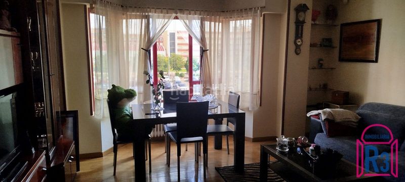Foto 2ce43cf9-1d20-4542-95a0-5035a9cf0eb8. Apartament amb calefacció aparcament a San Claudio - La Chantría León
