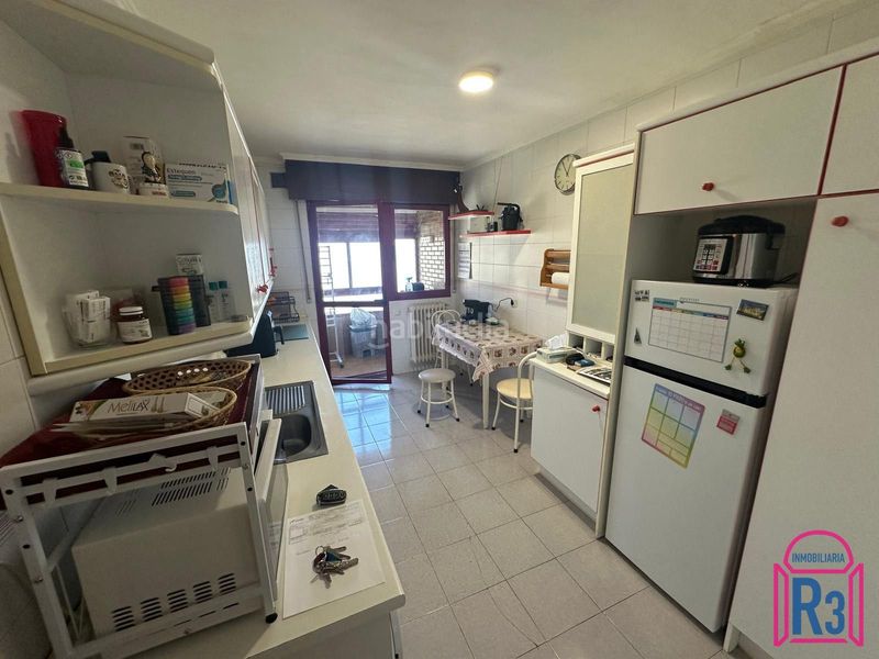 Foto a23dc659-91a6-4530-b949-439f3bb2d802. Apartament amb calefacció aparcament a San Claudio - La Chantría León
