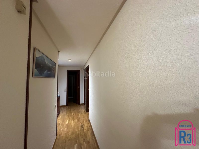 Foto b53ef9b5-0db9-4f09-b35a-1e3fa2142558. Apartament amb calefacció aparcament a San Claudio - La Chantría León