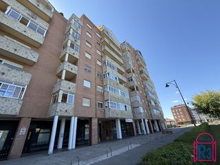 Location Appartement  Salamanca. Piso sin amueblar en alquiler