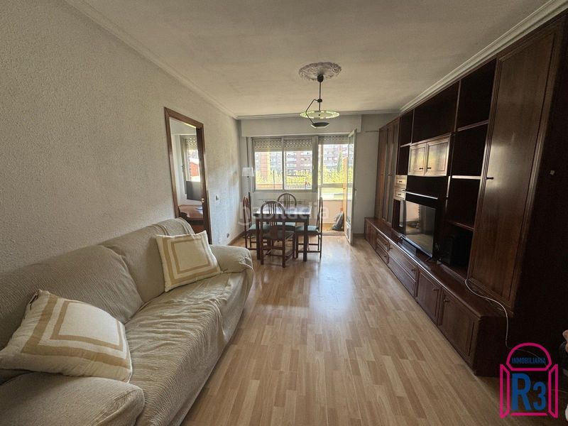 Foto 3836d70a-c983-48b7-be75-88e9367e674c. Apartament amb calefacció a Crucero León
