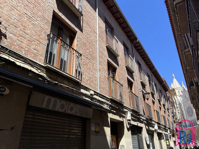 Foto ffc4c9e5-1448-4527-8d06-f1009fa7111d. Pis amb calefacció aparcament a Casco Antiguo León