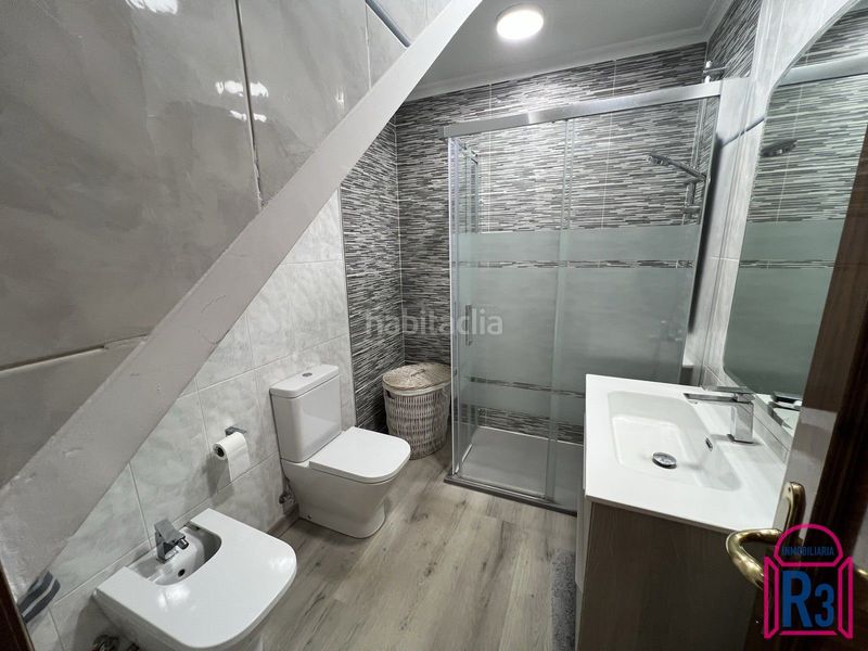 Foto d33ef9cf-3538-4ece-98ab-10568b636136. Duplex con riscaldamento parcheggio in Centro Ciudad León