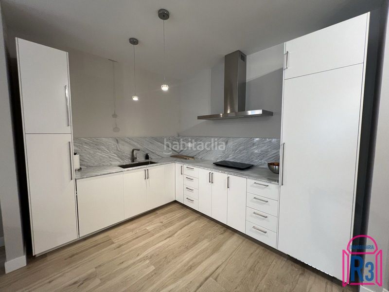 Foto e2e33f4a-bda8-4dc5-83a0-7b687ecbcee3. Apartament amb calefacció piscina a Casco Antiguo León