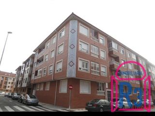 Location Appartement  Menendez pelayo. Piso amueblado en alquiler