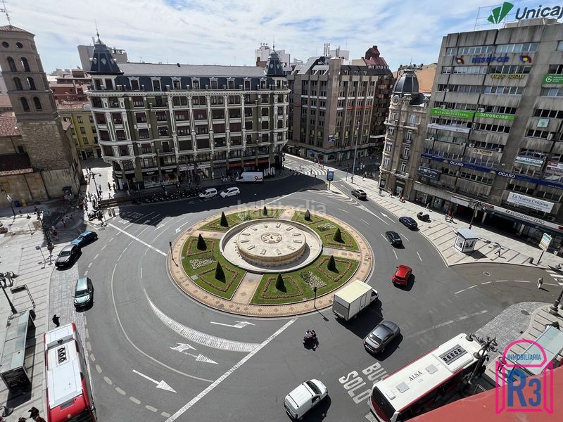 Foto f331077d-ad1d-4a6e-b02d-74c7c1ad6be3. Pis amb calefacció a Centro Ciudad León