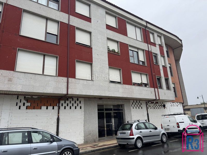 Foto d4321508-5582-4d0a-9527-b51b05f8db4b. Apartament amb calefacció aparcament a Armunia León