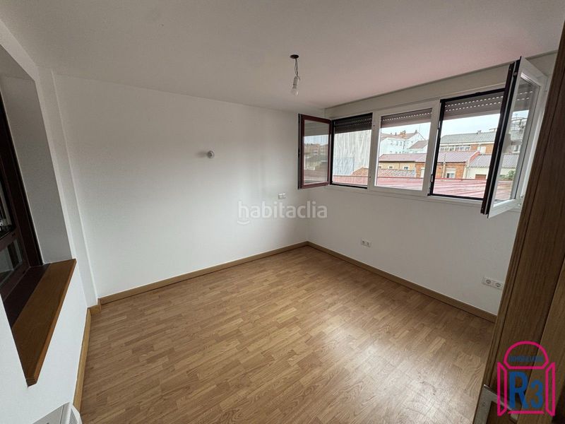 Foto de462908-be53-468d-8337-4335a2ec155a. Apartament amb calefacció aparcament a Armunia León
