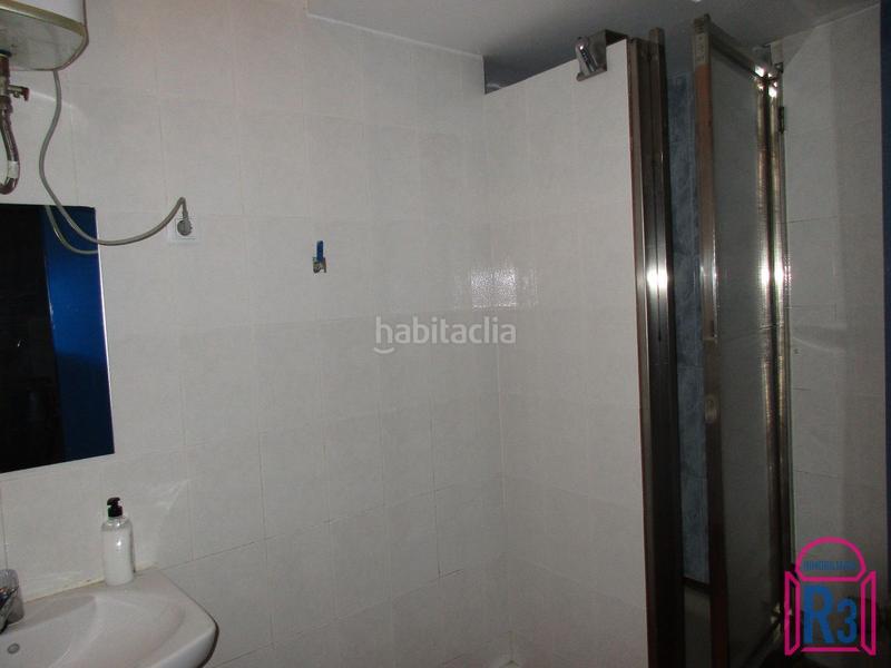 Foto 50828a9e-7def-43f1-b9e2-ed4359bdd55f. Nau industrial a Valdefresno