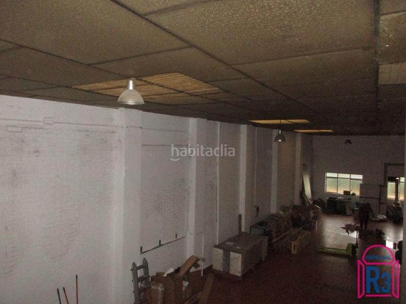 Foto b3acde64-d7f7-4edb-960c-f77fd1090189. Nau industrial a Valdefresno