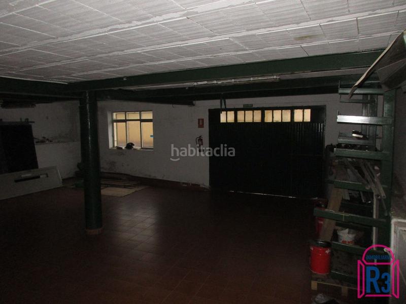 Foto d71a5b2b-f4fb-4f6d-b851-2c9fe111b05a. Nau industrial a Valdefresno