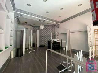 Rent Business premise  Roma. Local en alquiler en la av roma