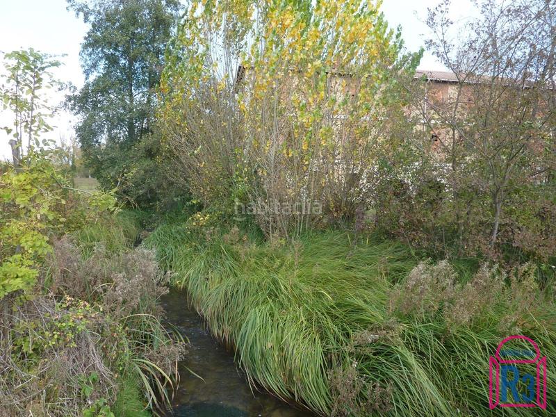 Foto c6f3c8da-a315-494f-b186-a2e78a9b61f3. Edificio molino en venta en Sariegos