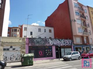 Propriété  Cardenal cisneros. Solar con fachada a dos calles en venta