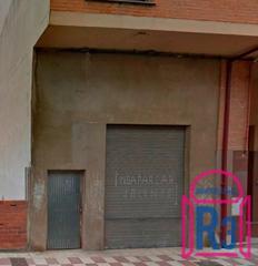 Local commercial  Calle benigno gonzález. Local disponible