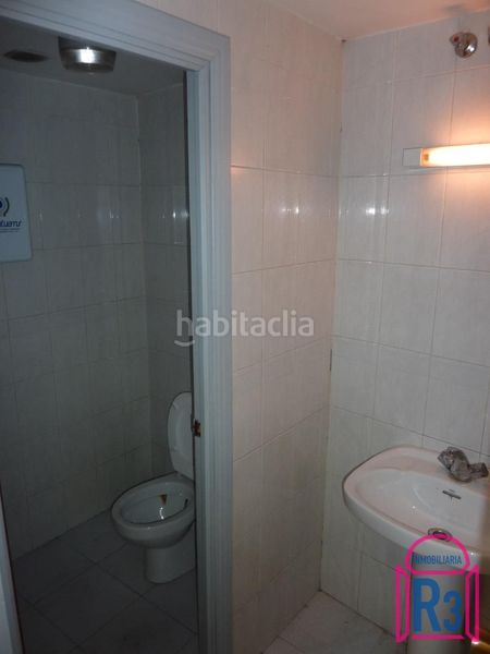 Foto e6cd460d-0335-444a-8121-840b07069ac5. Local comercial a San Claudio - La Chantría León