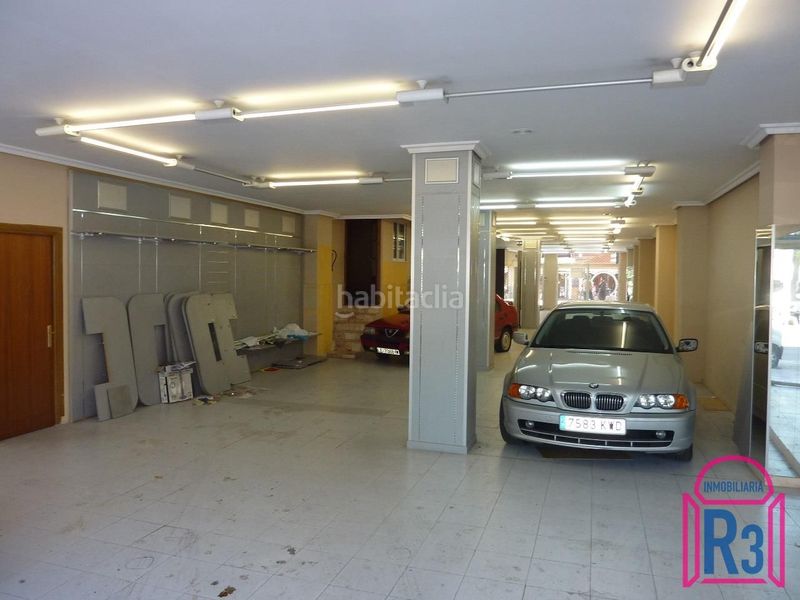 Foto e8f31e1c-884d-4e83-a938-b119b8833dd8. Local comercial a San Claudio - La Chantría León