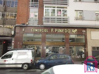 Location Local commercial  Calle alfonso ix. Local acondicionado de 170 m² (100 m² en planta de calle   2 alm