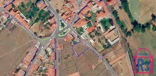 Residential Plot  Calle bandonilla. Parcela urbana de 735 m², 22 m de fachada con edificabilidad baj