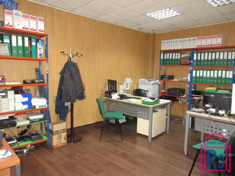 Foto 04895db8-1c76-4c36-b095-70e20d9b912b. Bâtiment à usage industriel dans Armunia León