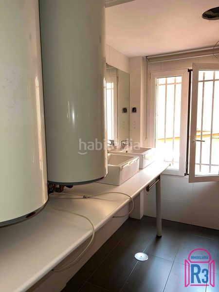 Foto 4b3235f7-9314-4670-9bce-bb1a2246e222. Location bureau avec chauffage dans Centro Ciudad León